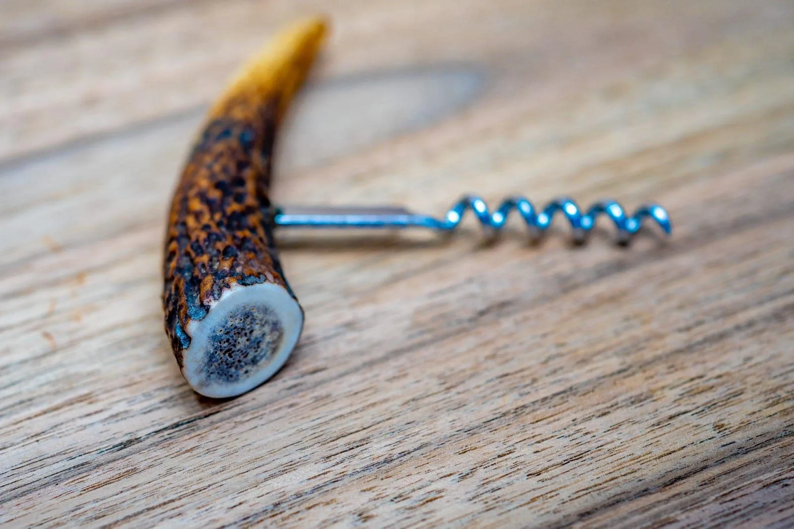 Stag horn corkscrew / bottle opener